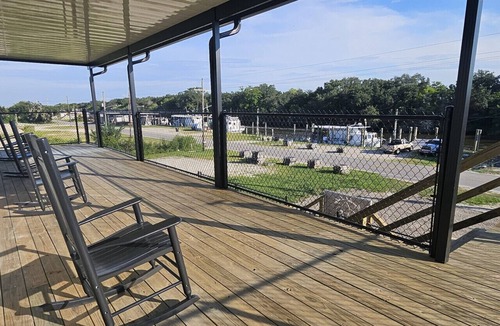 Hopedale Cabin | Delacroix- Hopedale Lodge and Fishing Charters. South Louisiana sportsman`s paradise premier lodging and fishing adventure