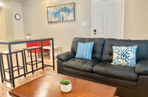 Midtown Apartment | Delightful Location In Midtown! 10km to NRG Stadium-FIFA World Cup 2026
