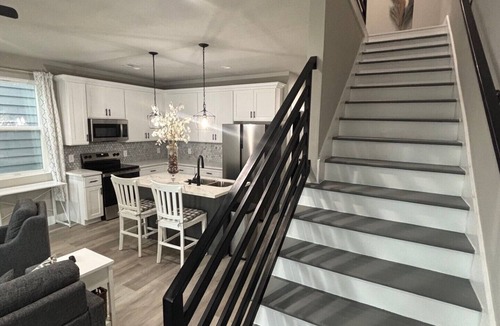 Humble Condo | Designed for teams/groups, this home sleeps 10 in separate sturdy wood bunk beds
