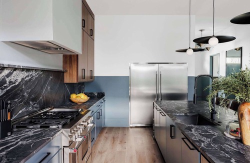 Lower Garden District House | Designer Home 1 Block to magazine| Heated Pool/Spa