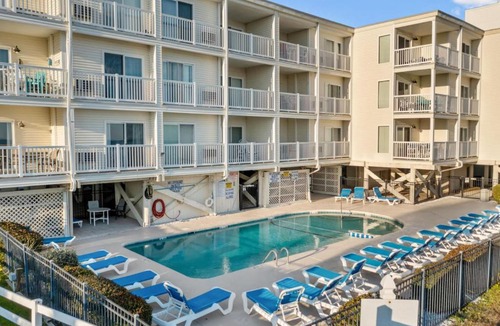 Windy Hill House | Direct Beach Access. Pets welcome. Oceanfront Condo with Pool - Stunning Views