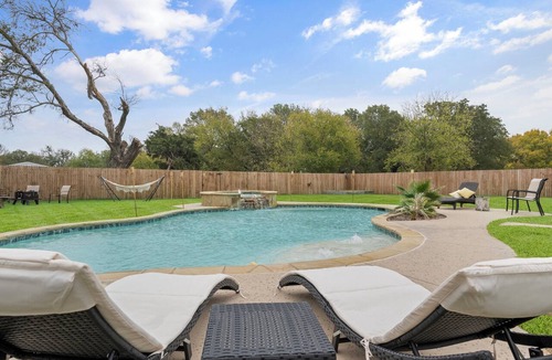 Reno House | Discount 30% - King Beds Sleep16+ Country Pool Paradise, Lake, Arcade, Theater