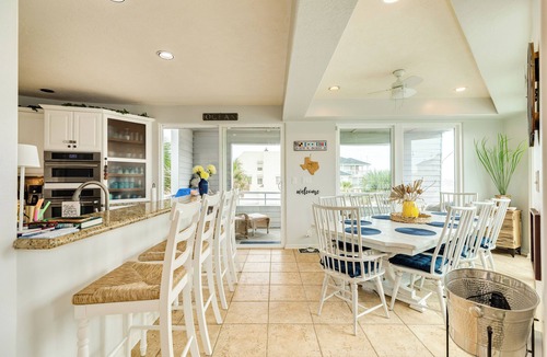 Pirates Beach House | Dog Friendly Beachside Home w/4 Decks, Elevator, Easy Beach Access & More!