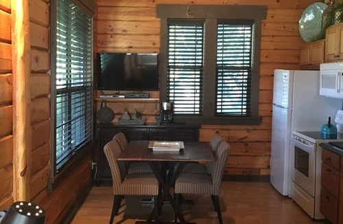 Boerne Cabin | Dog Friendly Private Luxury Cabin in The Texas Hill Country.