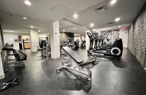 Bloomington Hotel | Doubletree by Hilton Bloomington - Minneapolis South