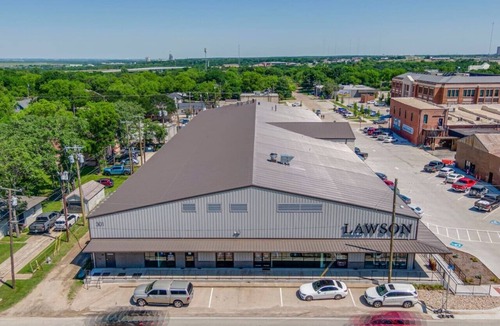 Midlothian Apartment | Downtown Midlothian Loft @ Lawson