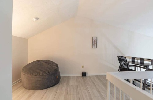 Avoca Apartment | Eagle Pointe Leaf & Loft Living