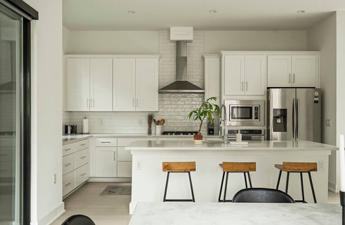 Chestnut House | East Austin Oasis | Pool | Grill | Modern 4BR Home