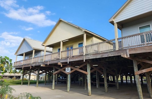 Grand Isle House | Easy Walk to Beach and Sunset Views at Villa H