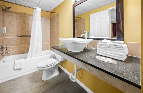 Gretna Hotel | Econo Lodge Gretna - New Orleans