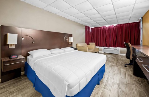 Gretna Hotel | Econo Lodge Gretna - New Orleans