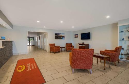 Fulton Hotel | Econo Lodge Inn & Suites Fulton - Rockport