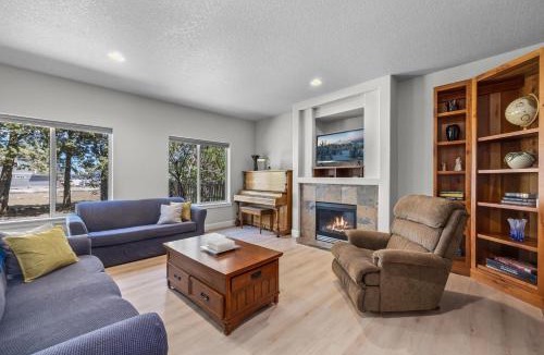 Old Farm District House | Edro Place