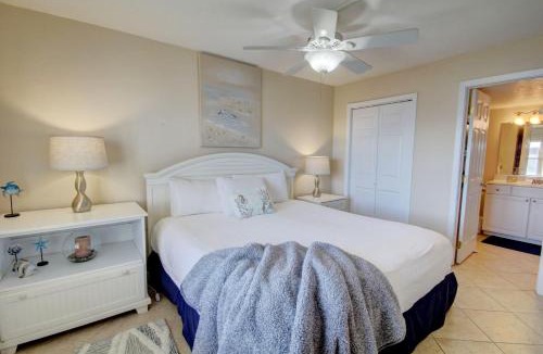Pointe A La Hache Apartment | El Matador 168 - FREE TICKETS! Your stay includes free tickets to many area attractions!