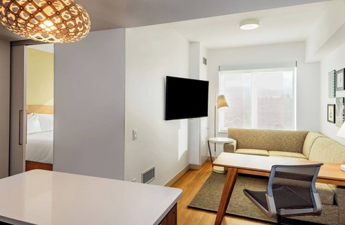 Bend Hotel | Element by Marriott Bend