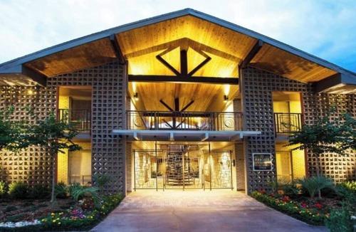 Uptown Apartment | Elite Aurelia Residence| Stay & Unwind | Galleria
