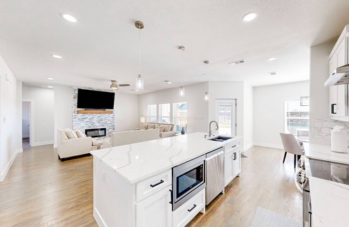 Westminster House | Enchanting getaway with luxe pool and spa, games, & sunlit patio