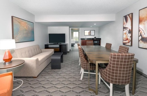 Park Central Hotel | Ensuring a Very Comfortable & Memorable Stay! 4 Comfortable Units, Indoor Pool!