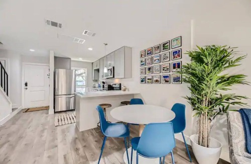 South Lamar Condo | Entire 2 floor condo @ heart of ATX