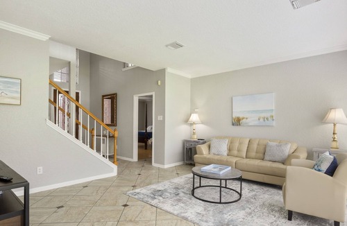 South Shore Harbour House | ⛵️entire HOUSE ~ 5 min to Kemah ~ getaway 🌊