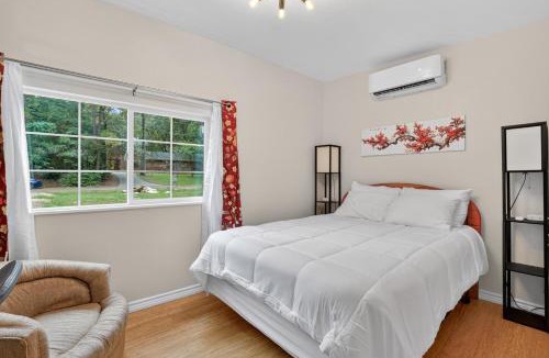 Pointblank House | Evergreen Estate Laketown, Fishing and Peaceful