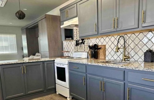 Lubbock House | Executive Studio stay!