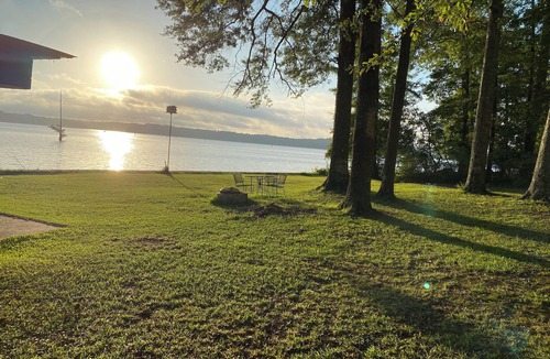 Farmerville House | Experience Escape to Serenity Lake House on Lake D'Arbonne