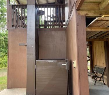 New Iberia House | Experience Louisiana, Cabin on Bayou Petite Anse