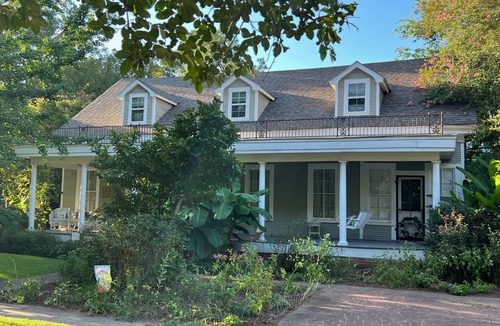 East Natchitoches House | Experience Southern Comfort -Beautiful 4BR Home with Front Porch Charm.
