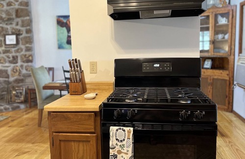 Newnata House | Experience Spring and Summer at a private Ozark Mountain Homestead