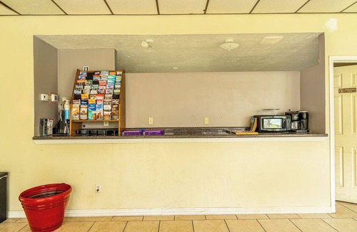 Livingston Hotel | Explore Livingston from a Convenient Room with 2 Full Beds