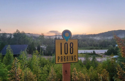 Munising Ski Chalet | EXPLORE Munising Studio Suite 103