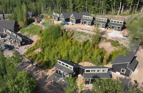 Munising Ski Chalet | EXPLORE Munising Studio Suite 103