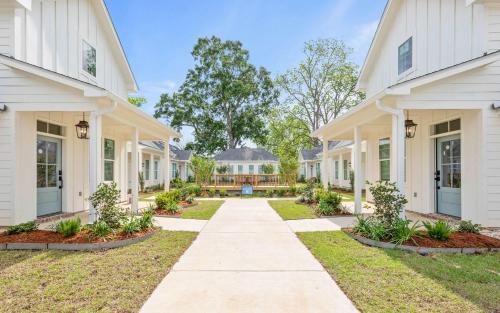 Youngsville House | Fairway Cottage 2BR Retreat Near Sportsplex