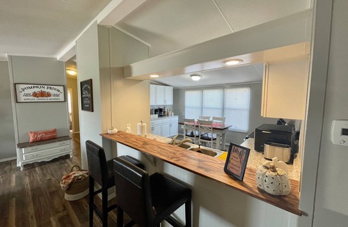 Mead House | "Fall in Love" Retreat less than 10 minutes from Lake Texoma and Choctaw Casino