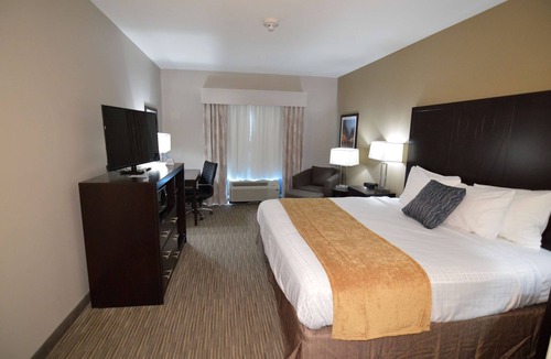 New Roads Hotel | False River Hotel