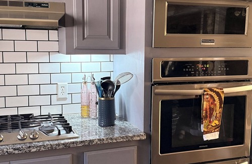 Broadmoor House | Family-Friendly Home Minutes from Everything LSU, Southern, & Downtown