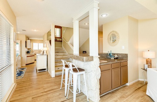 Pirates Beach House | Family Friendly in Pirates Beach - 2 Decks, Walk to Beach, Large Patio