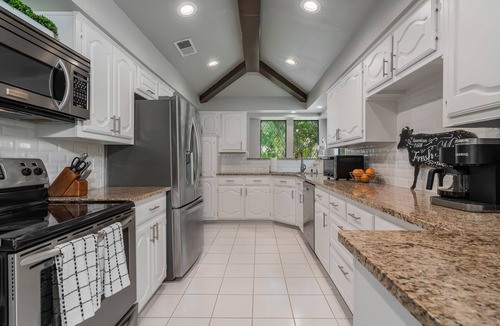 Northeast Carrollton House | Family Friendly Luxury Home with Pool