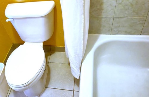 Sulphur Hotel | Family-Friendly Room w/Free Parking, Close to Frasch Park Golf Course