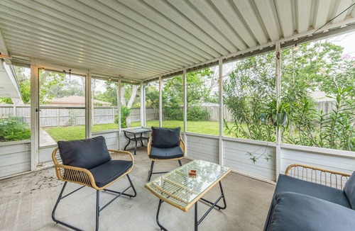 Bay Area House | Family Getaway 4BD Home Bring your Friends & Pets TOO! Close Beaches & Dining!