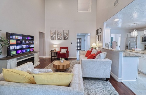 Stafford House | Family Retreat-Gameroom-Arcade-Kid Games-Sleep 16-Houston-Sugarland