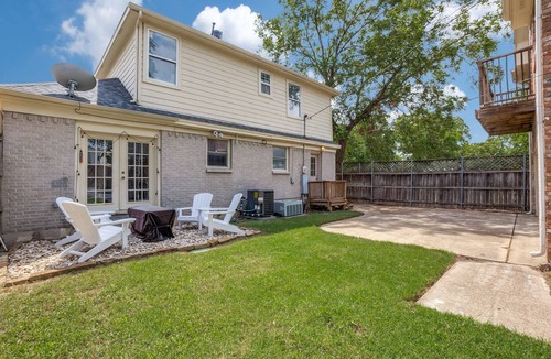 Vickery Place House | Fantastic 4 bedroom 4 bath directly off Lower Greenville!