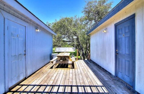 Aransas Pass House | Fantasy Oaks Lodge