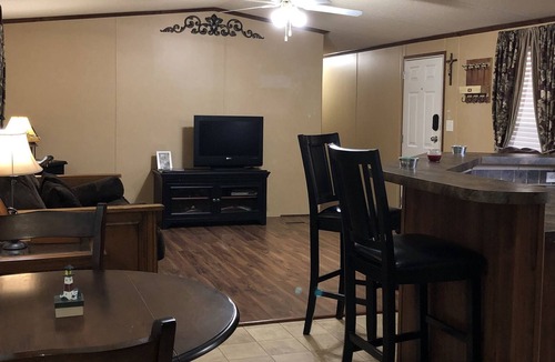 Boothville-Venice House | Fin Twisters Lodge