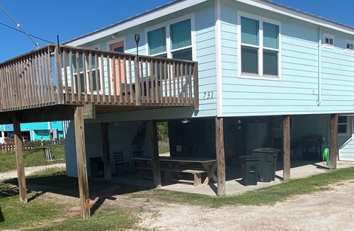 Rockport House | Fisherman/Kayaker/Sunsets/Family Paradise Haven. Private boat ramp/dock/parking
