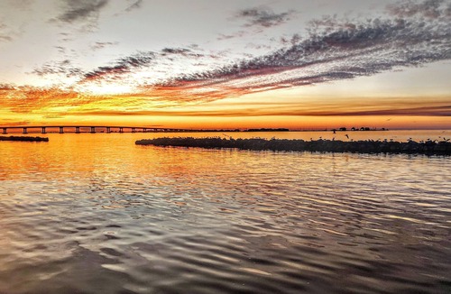 Grand Isle Condo | fisherman's Paradise. Two bedroom two bathroom marina condo on the water!