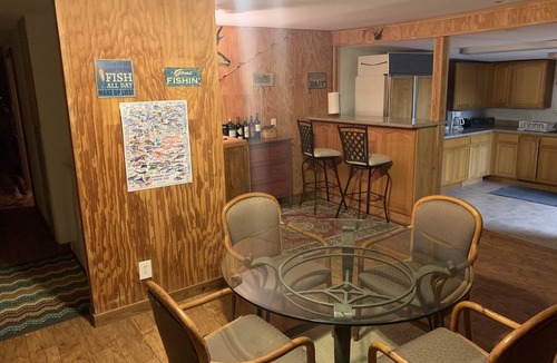 Boothville-Venice House | Fishing Camp sleeps 12, fully equipped. Screened in porch. 5 minutes from marina