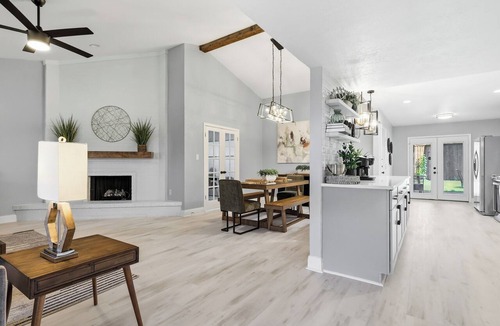 Flower Mound House | Flower Mound Retreat - 3 Bedroom fully remodeled with large private backyard