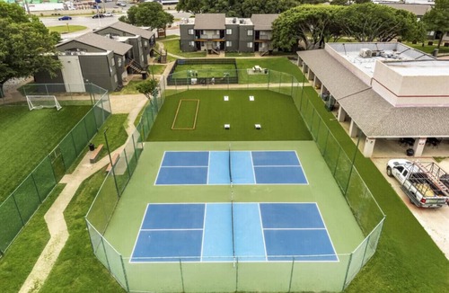 Haltom City Apartment | Fort Worth Studio4 – 10 Min to Downtown, Gym, Pets